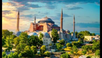 Trail Tales: Povești din excursii cu ghid