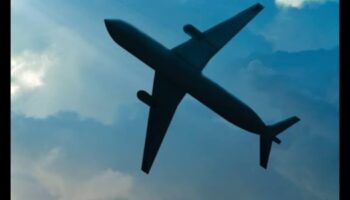 Roam, Discover, Repeat: Ghidul definitiv al călătorilor